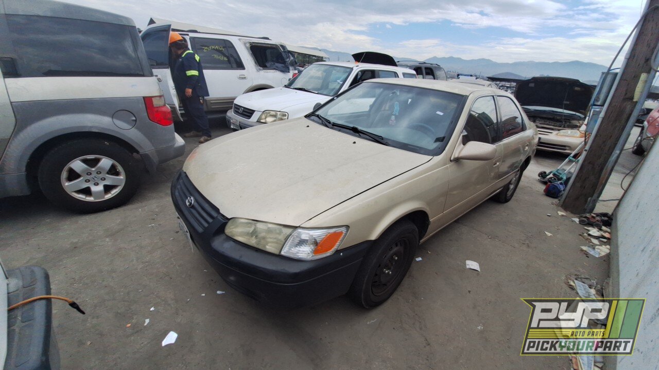 Photo of 2001 Toyota Camry