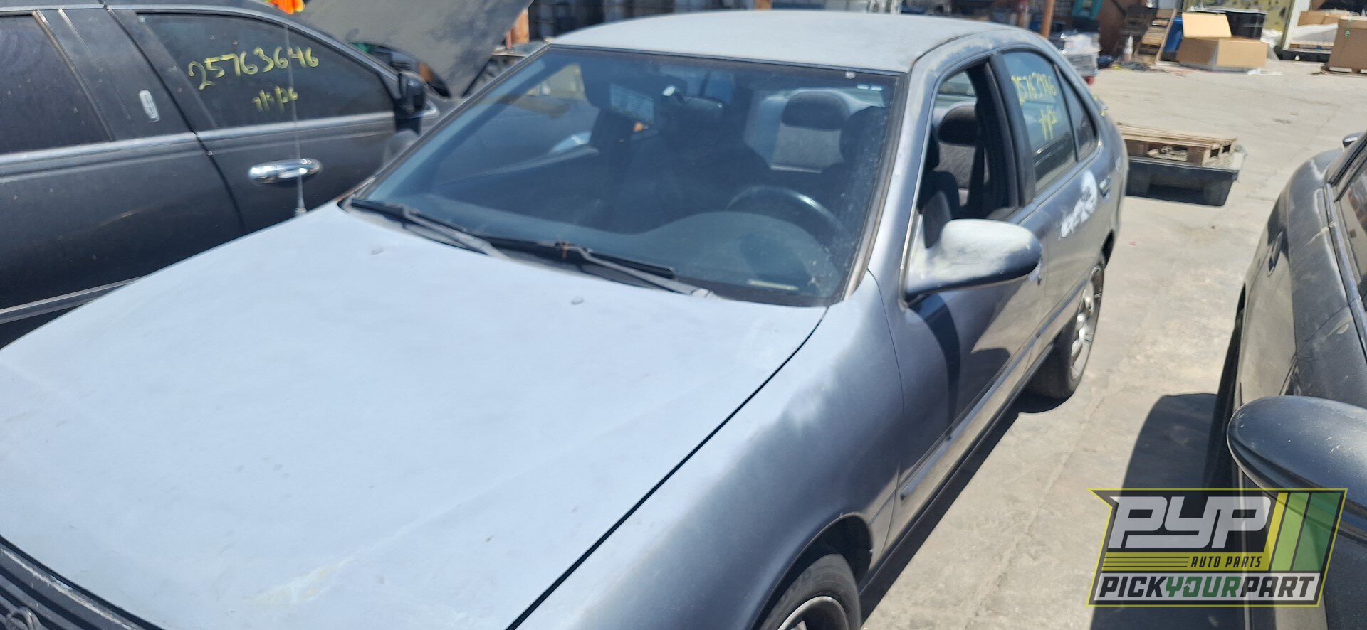 Photo of 1999 Nissan Sentra