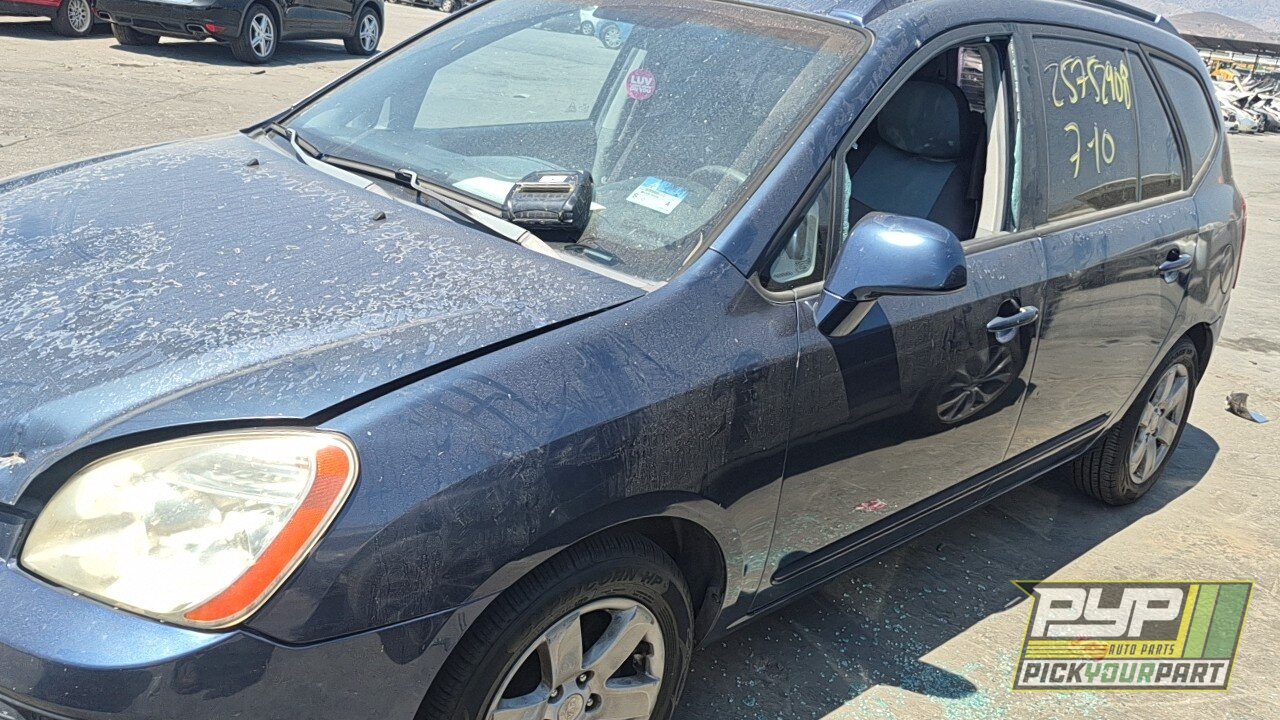 Photo of 2007 Kia Rondo
