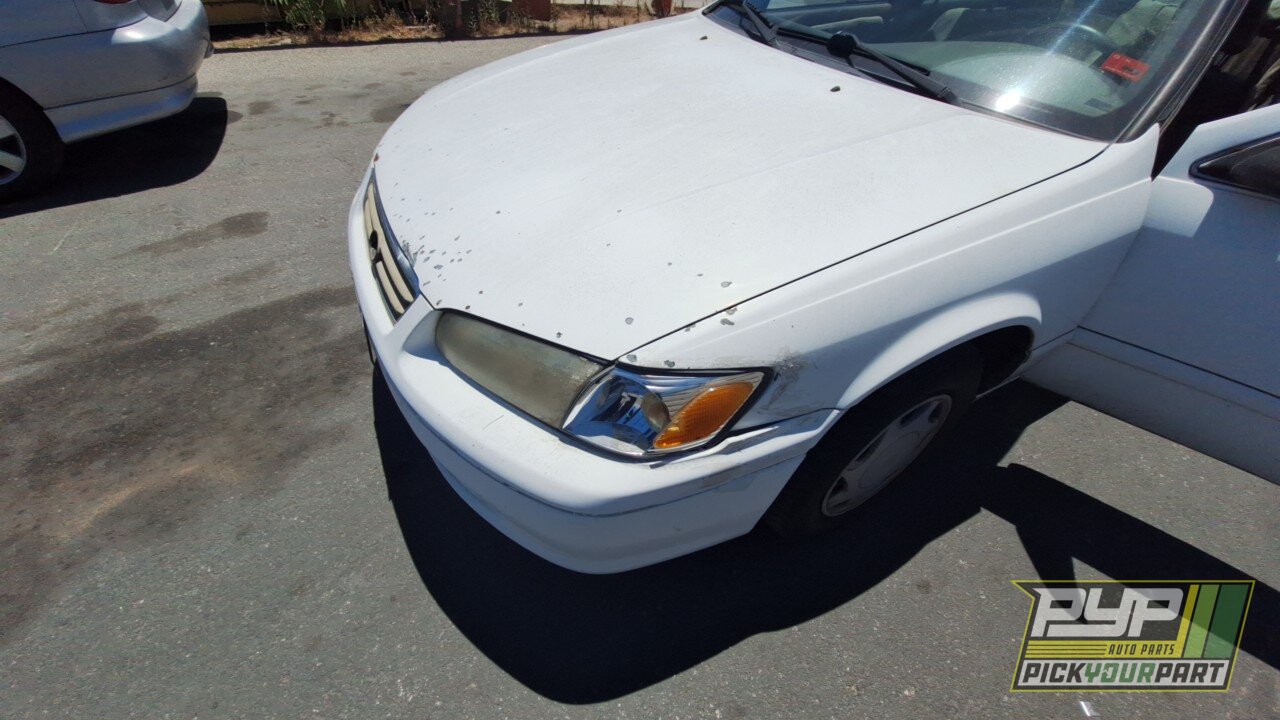 Photo of 2000 Toyota Camry