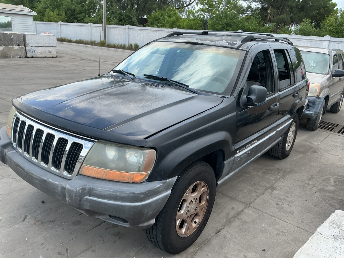 Photo of 2001 Jeep Grand Cherokee