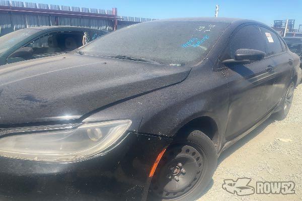 Photo of 2015 Chrysler 200