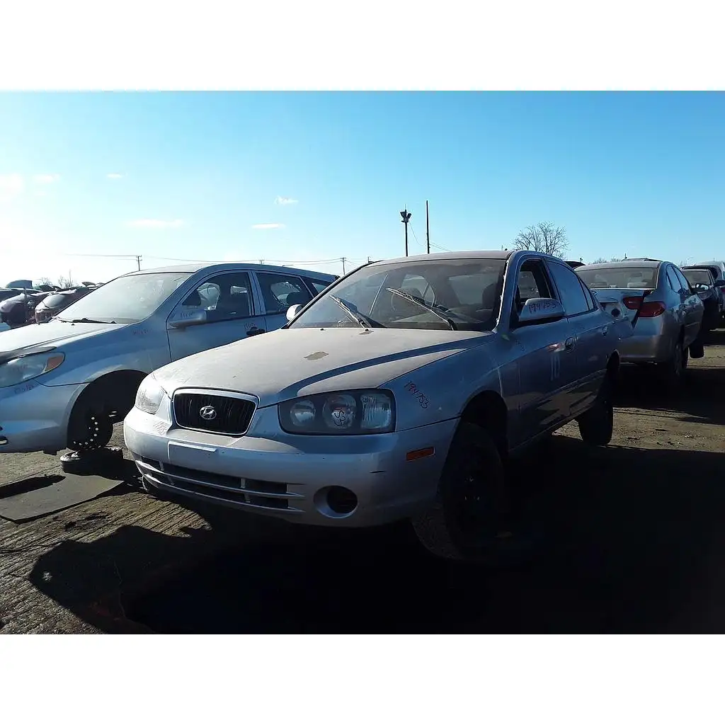 Photo of 2003 Hyundai Elantra