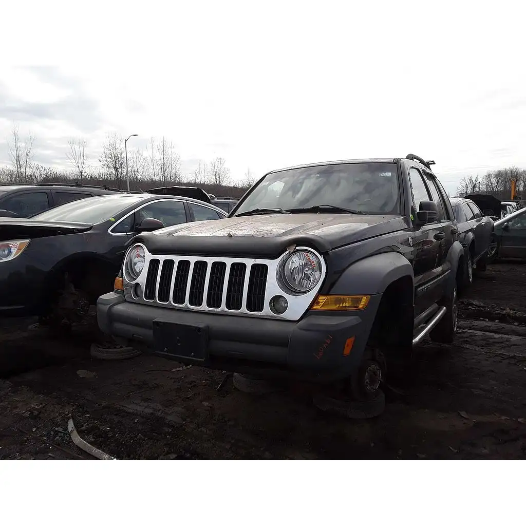 Photo of 2005 Jeep Liberty