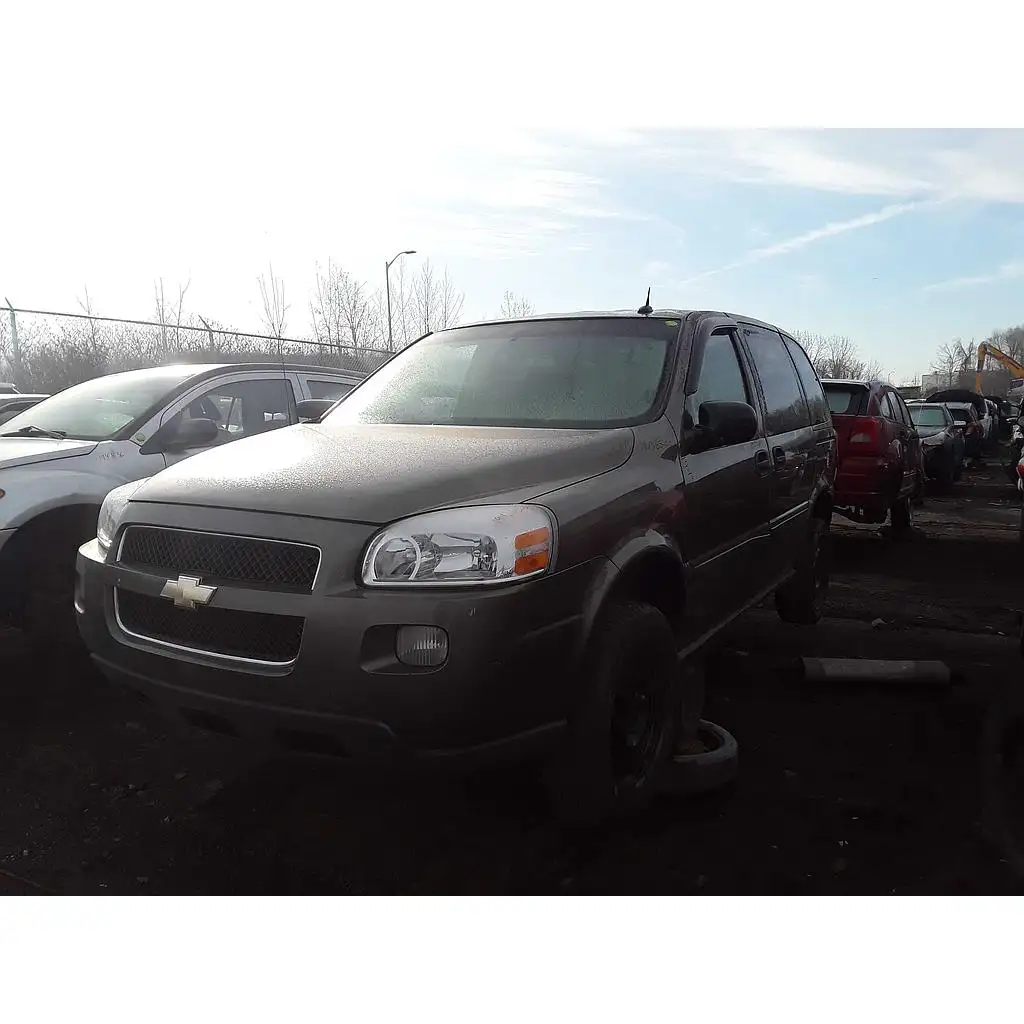 Photo of 2005 Chevrolet Uplander