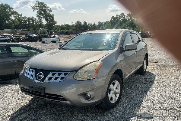 Photo of 2013 Nissan Rogue