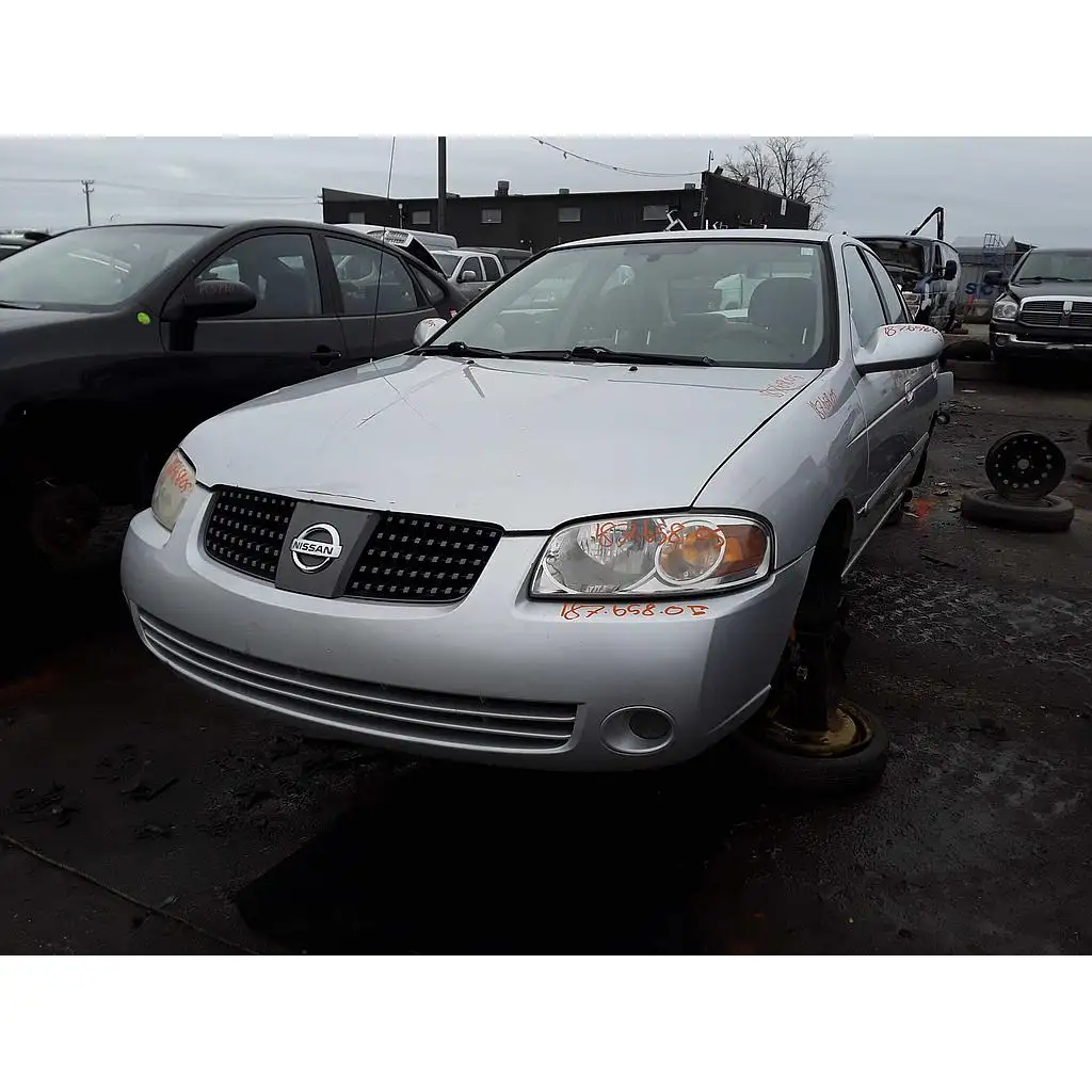 Photo of 2005 Nissan Sentra