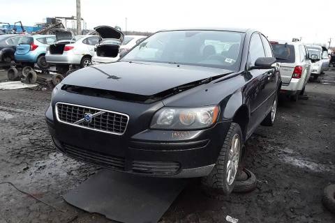 Photo of 2005 Volvo S40