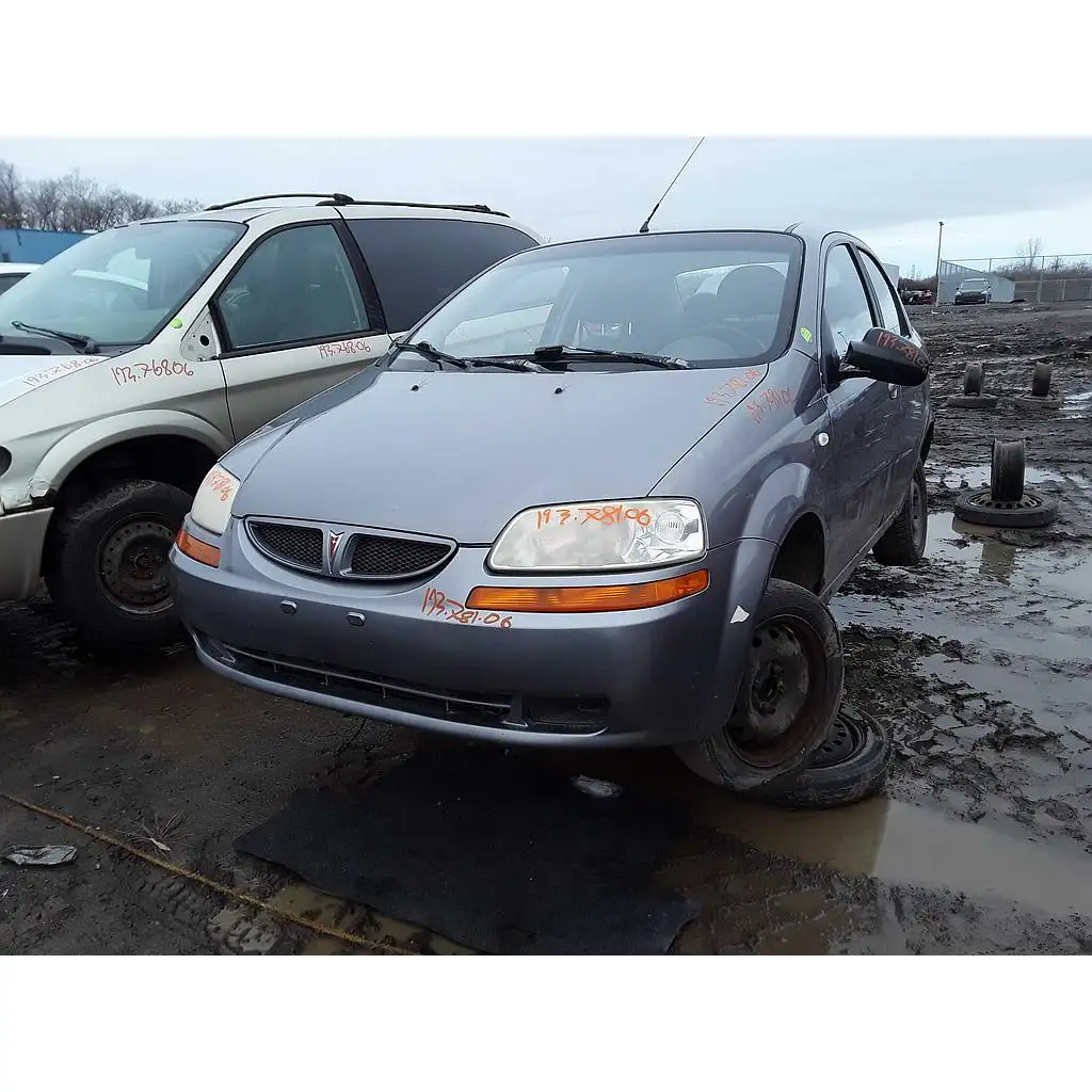 Photo of 2006 Pontiac Wave
