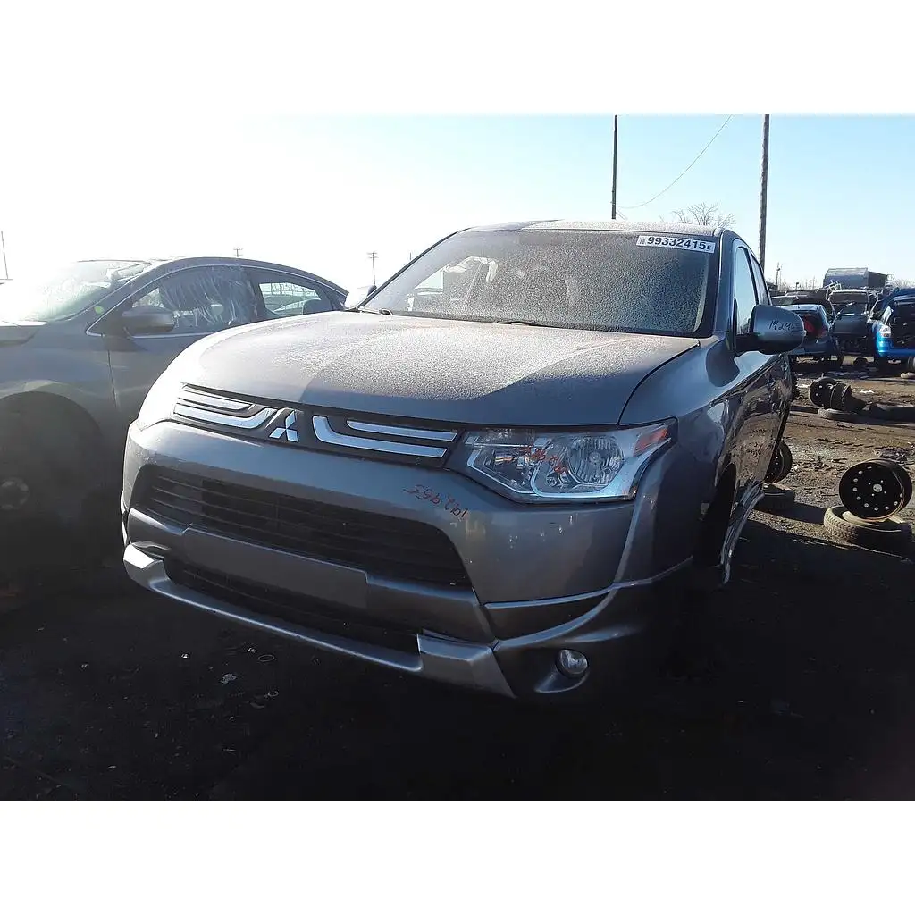 Photo of 2014 Mitsubishi Outlander