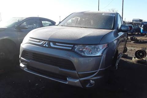 Photo of 2014 Mitsubishi Outlander