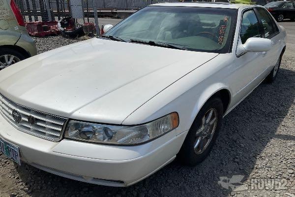 Photo of 1999 Cadillac Seville