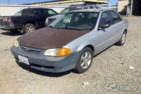Photo of 2000 Mazda Protege