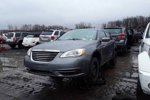 Photo of 2012 Chrysler 200