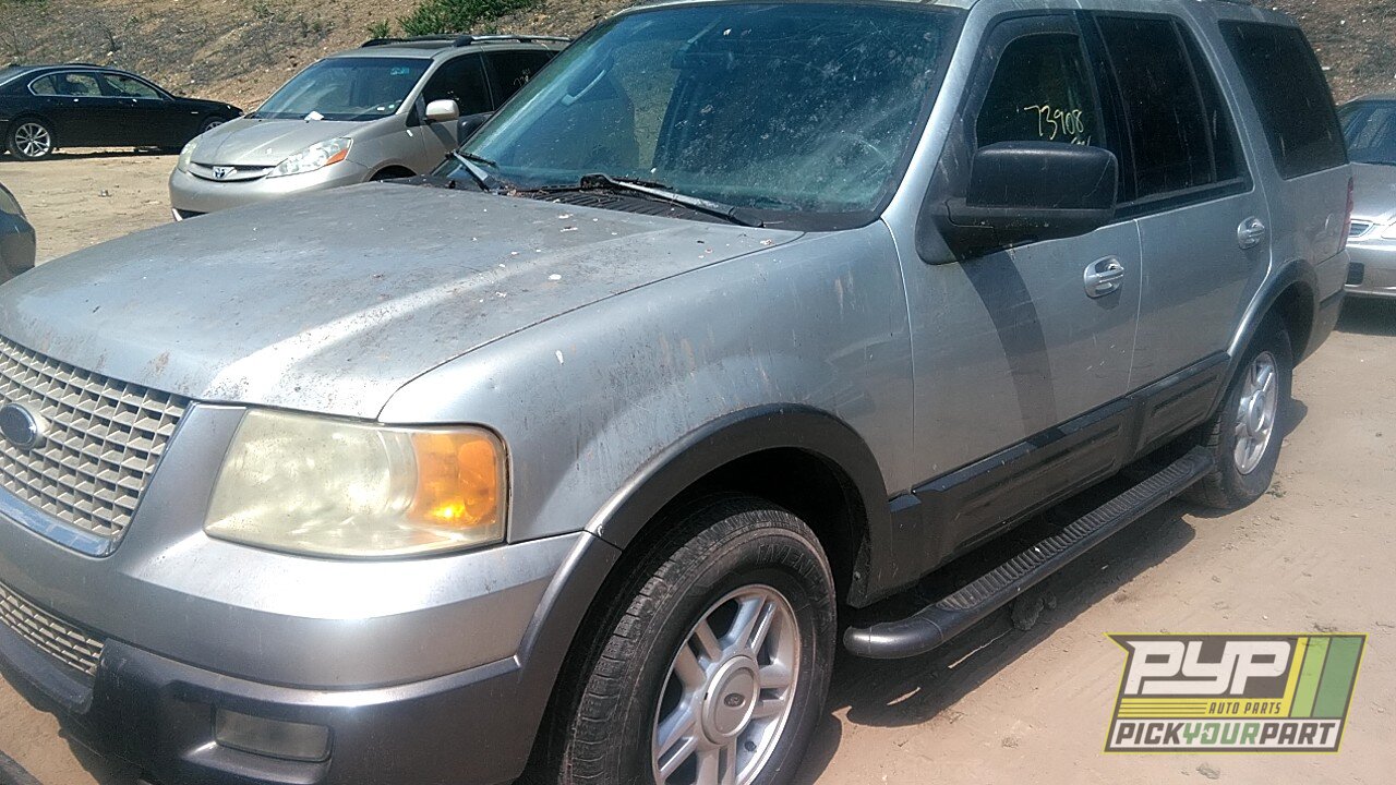 Photo of 2004 Ford Expedition