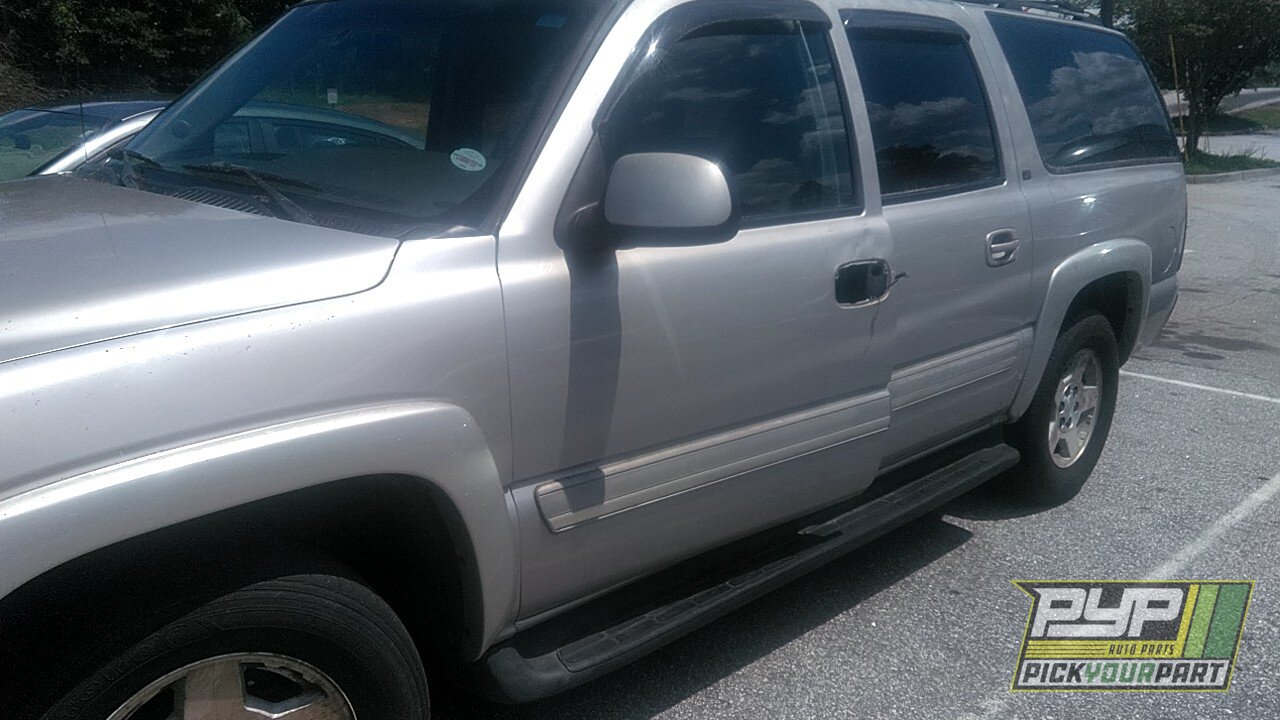 Photo of 2004 Chevrolet Suburban 1500