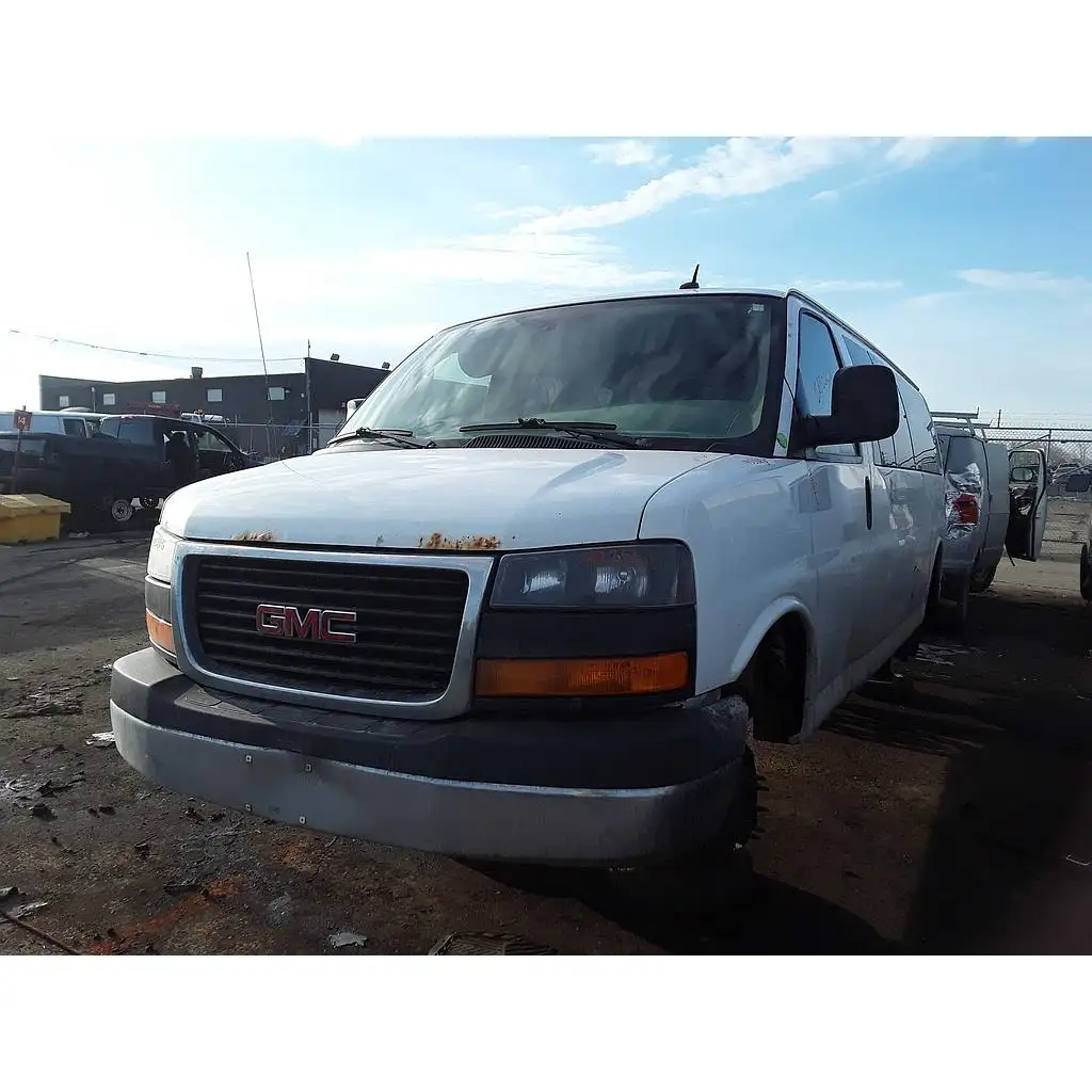Photo of 2015 Gmc Savana Cargo