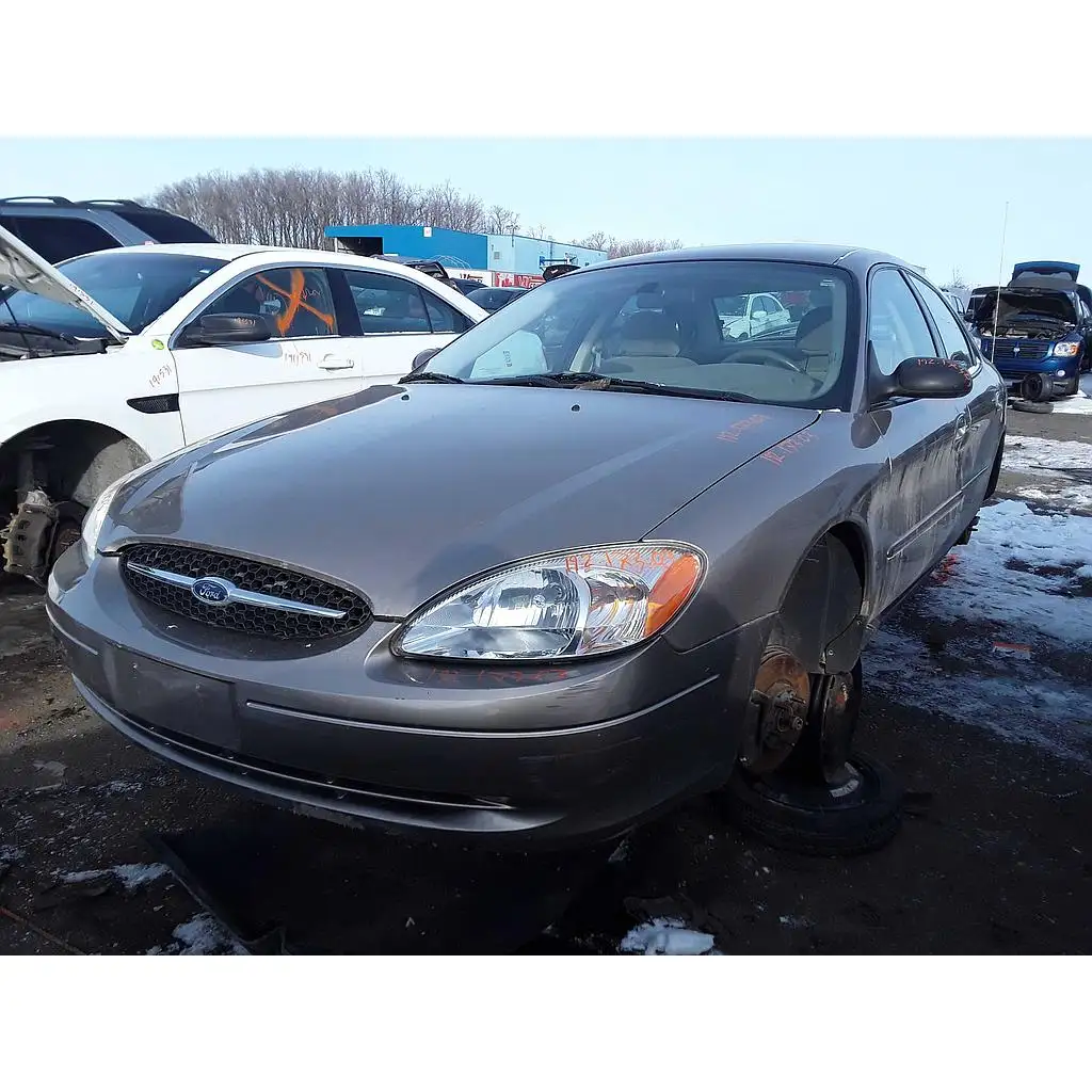Photo of 2003 Ford Taurus