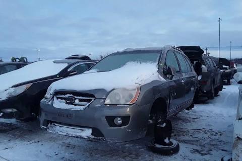 Photo of 2012 Kia Rondo