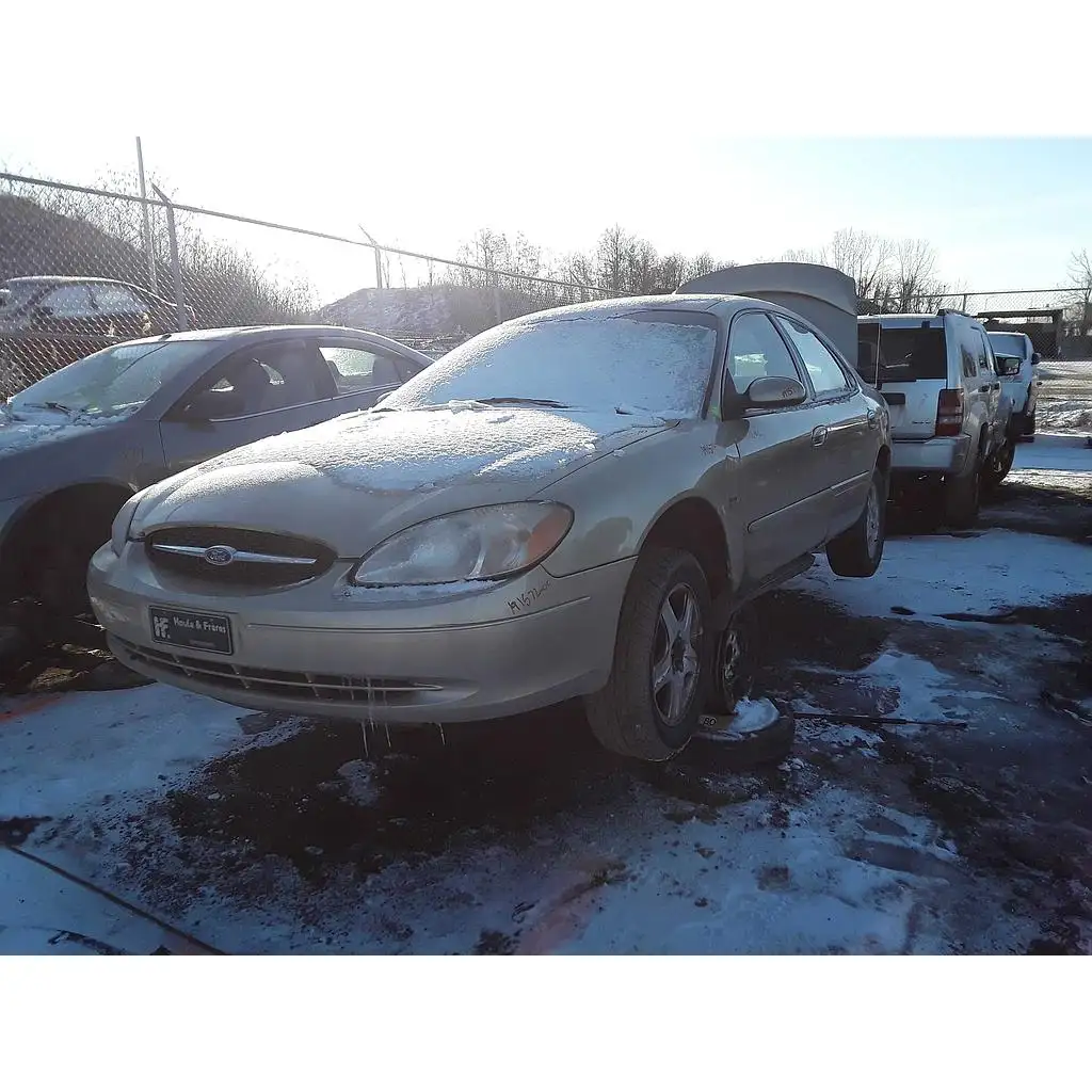Photo of 2000 Ford Taurus