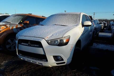 Photo of 2011 Mitsubishi Rvr