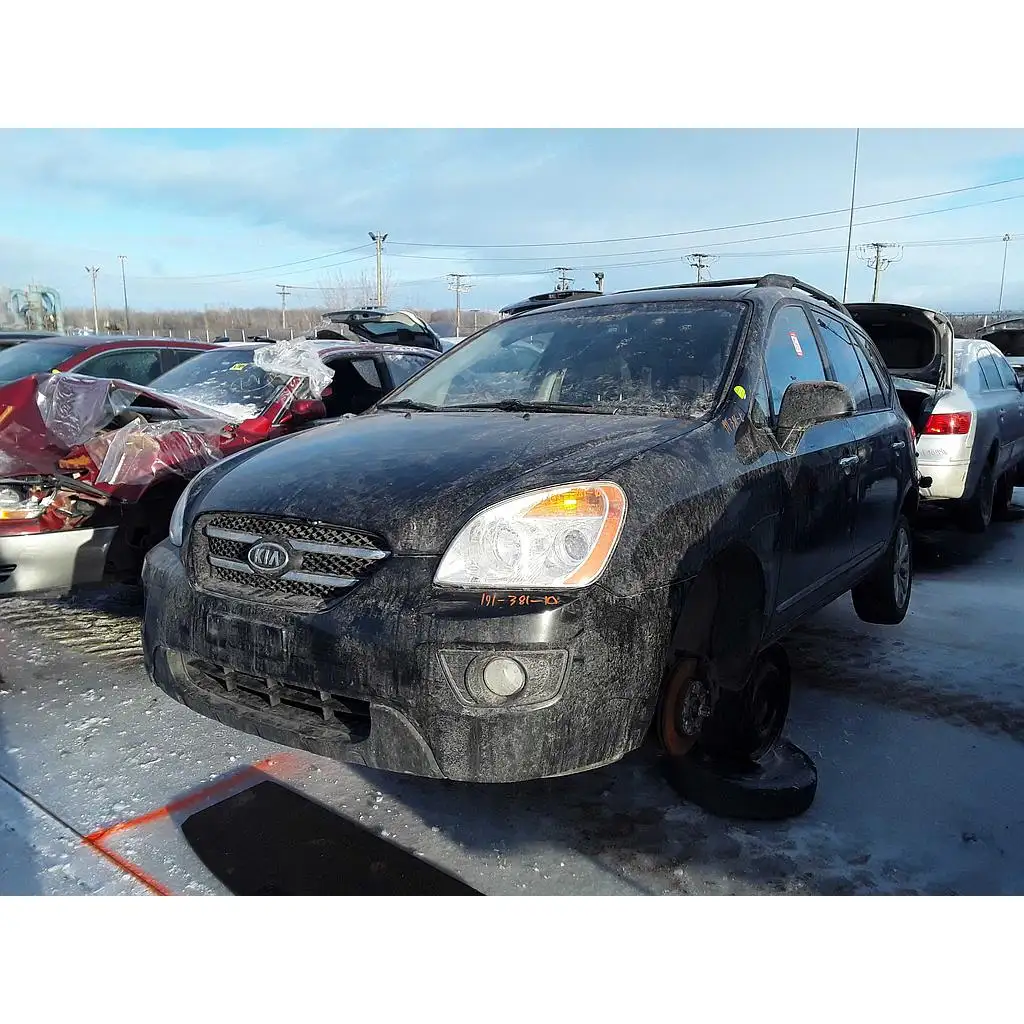 Photo of 2010 Kia Rondo