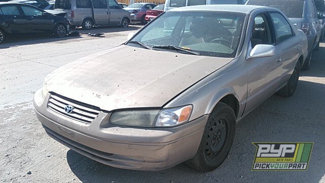 Photo of 1998 Toyota Camry