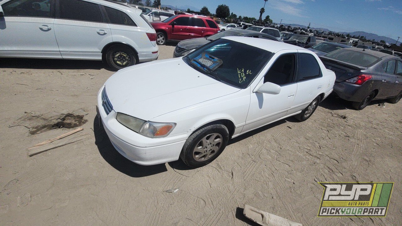 Photo of 2000 Toyota Camry