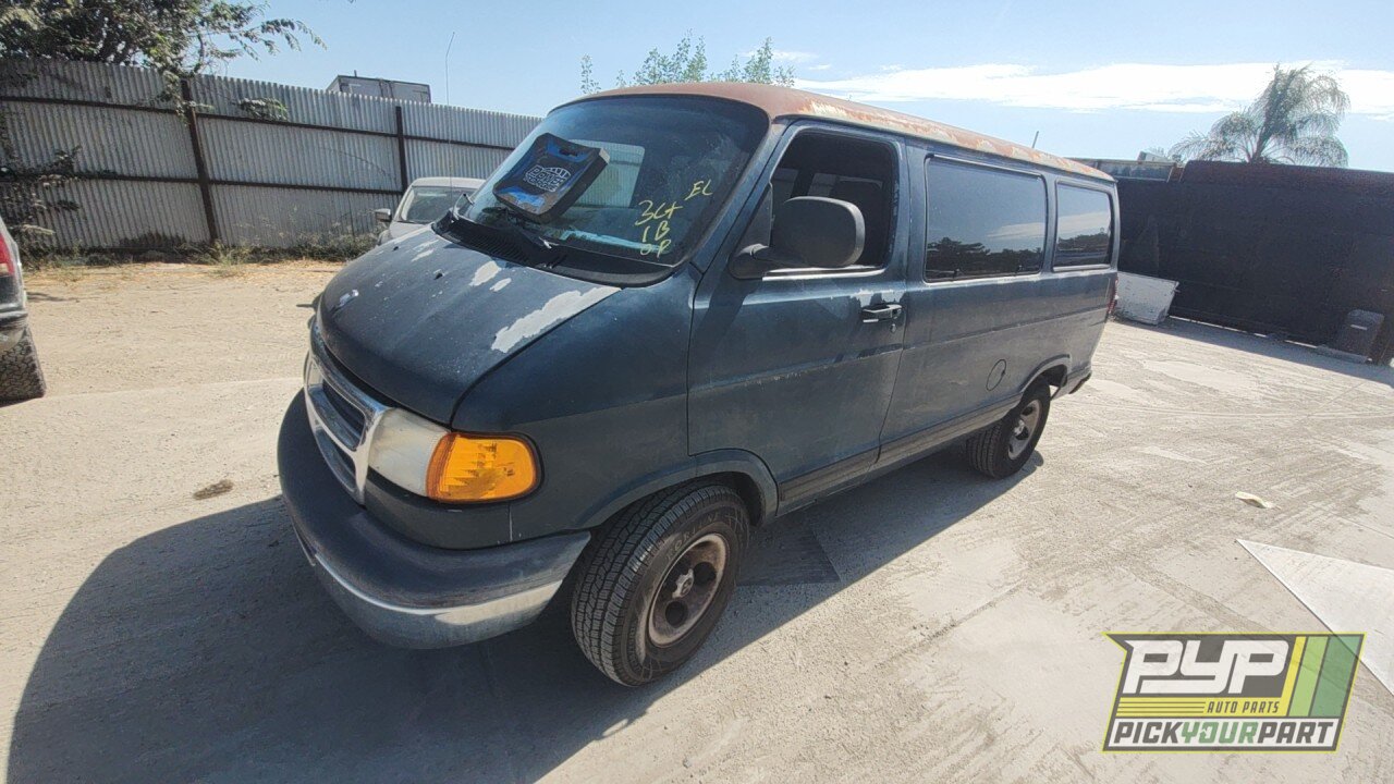 Photo of 2000 Dodge Ram 1500 Van