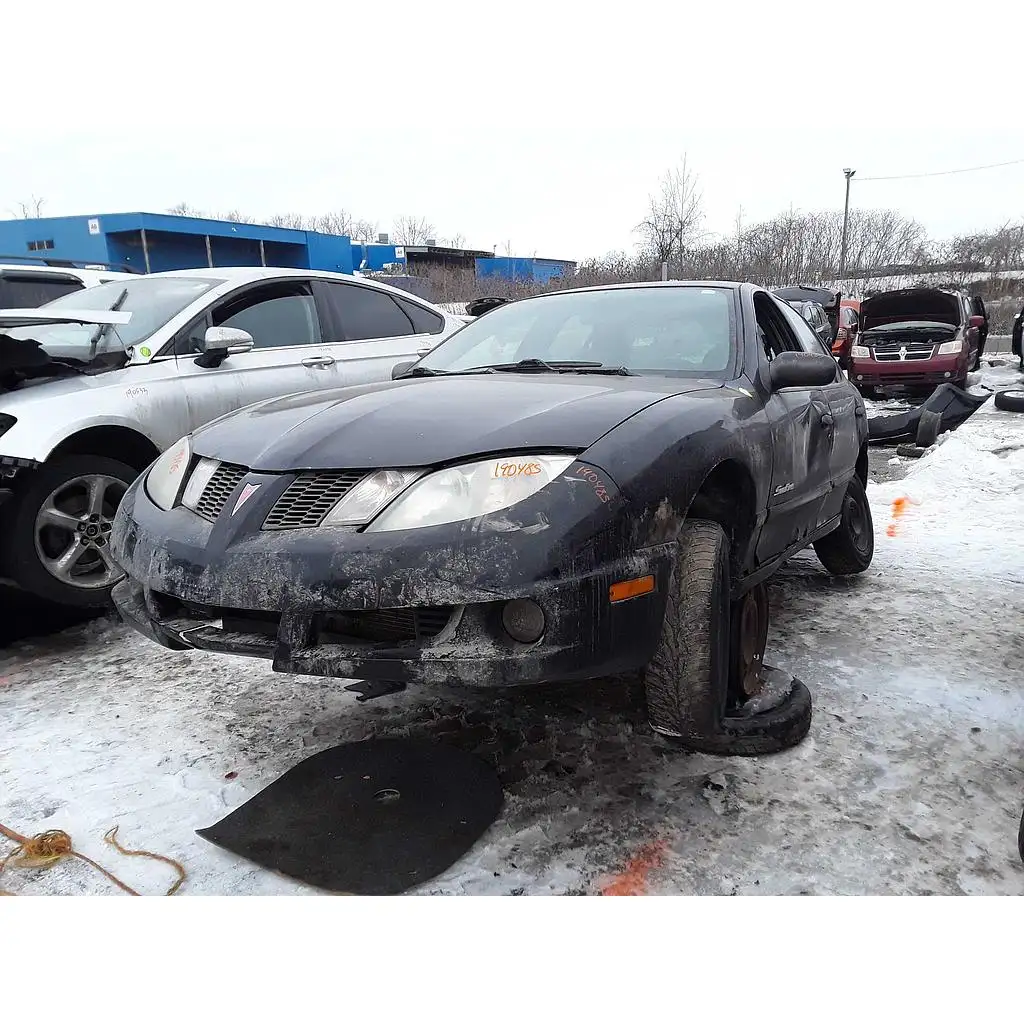 Photo of 2005 Pontiac Sunfire