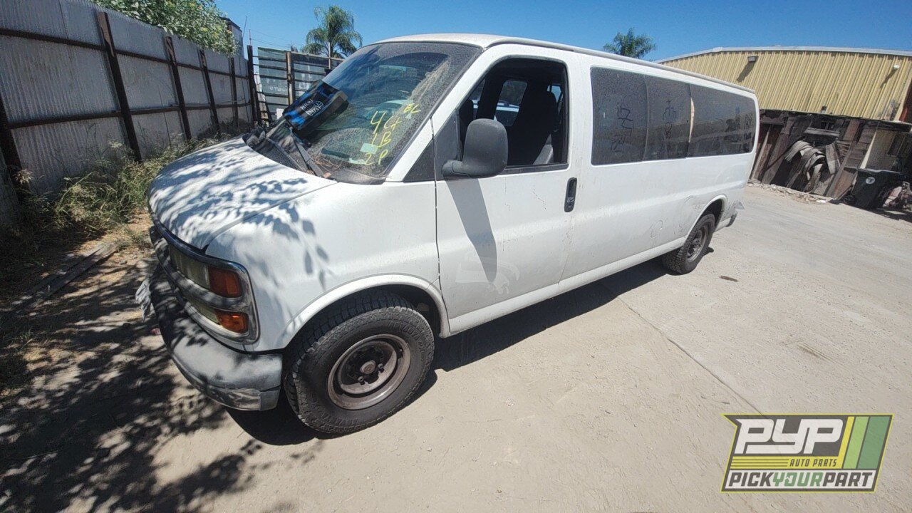 Photo of 2002 Chevrolet Express 3500