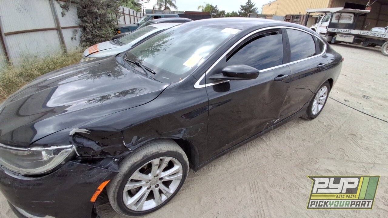 Photo of 2015 Chrysler 200