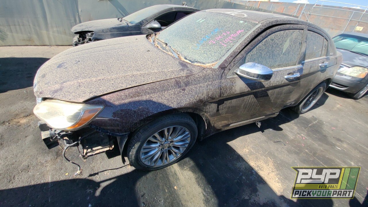 Photo of 2013 Chrysler 200