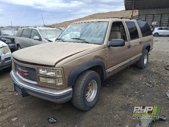 Photo of 1996 Gmc C1500 Suburban