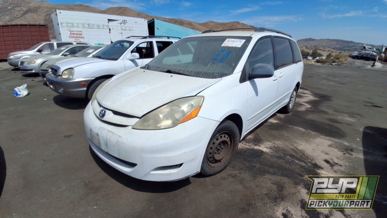 Photo of 2007 Toyota Sienna