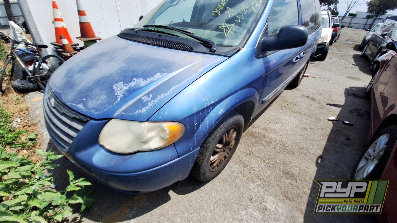 Photo of 2007 Chrysler Town & Country