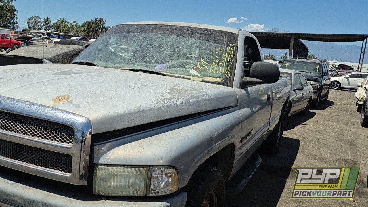 Photo of 2000 Dodge Ram 1500