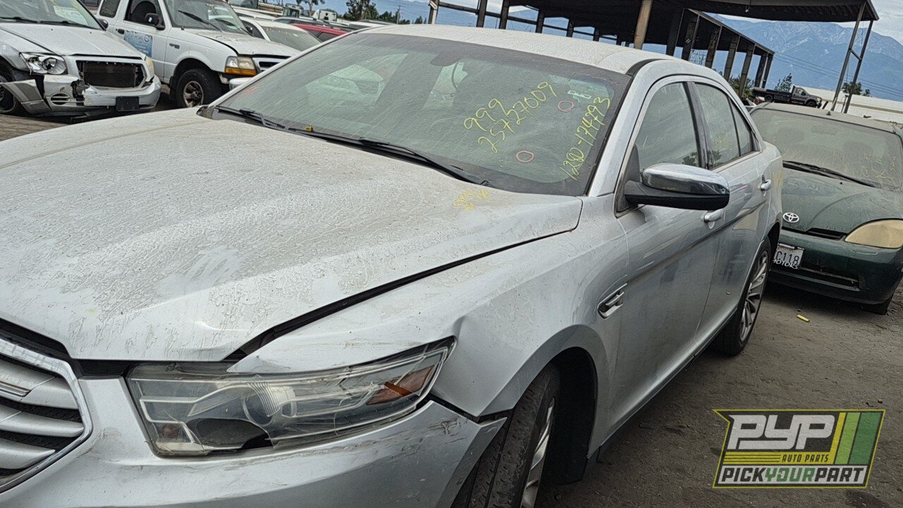 Photo of 2013 Ford Taurus