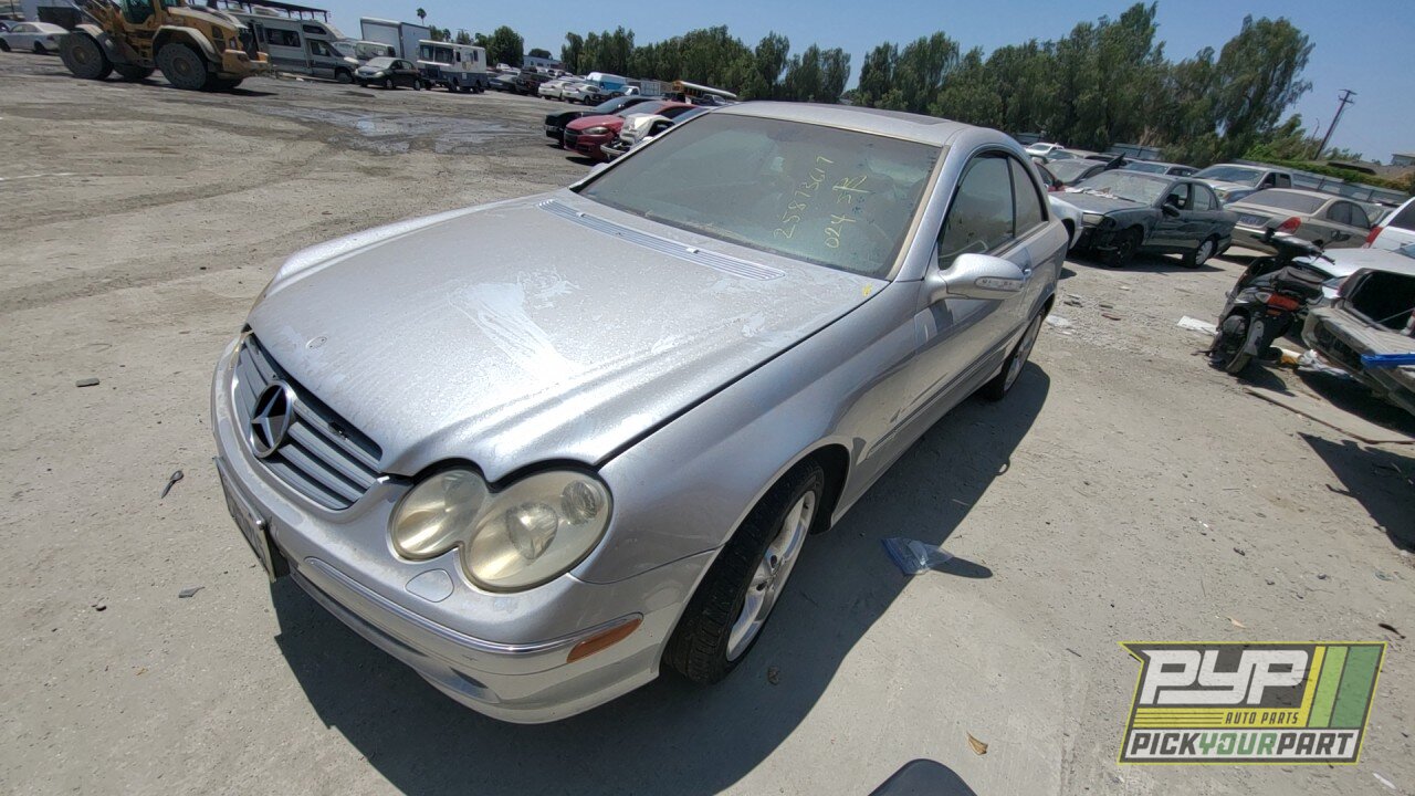 Photo of 2005 Mercedes-Benz Clk320
