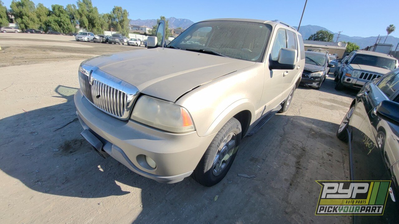 Photo of 2005 Lincoln Aviator