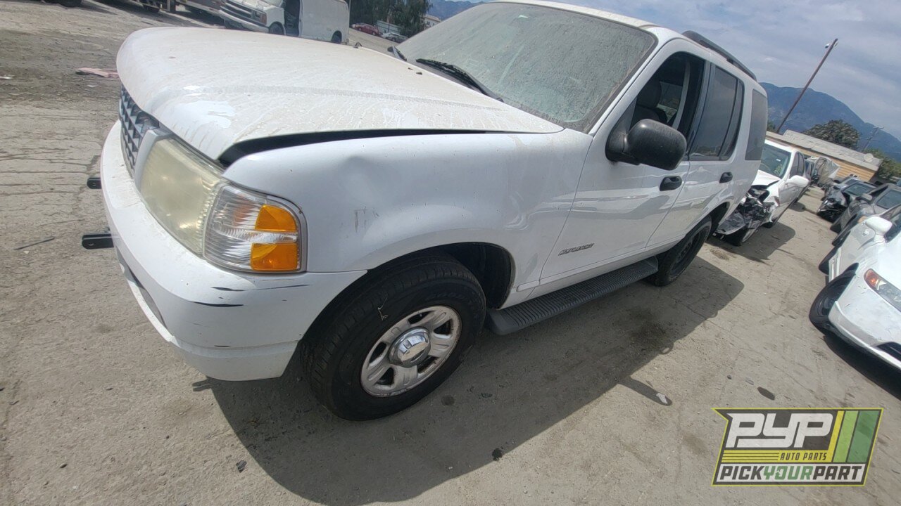 Photo of 2004 Ford Explorer