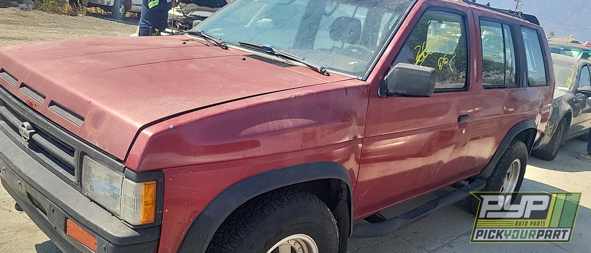 Photo of 1992 Nissan Pathfinder