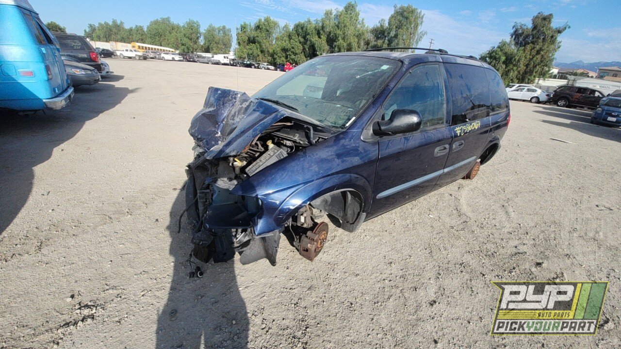 Photo of 2003 Dodge Caravan