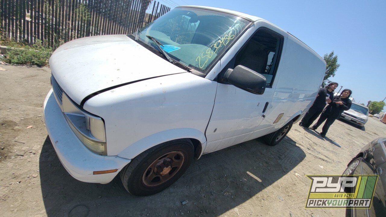 Photo of 2005 Chevrolet Astro