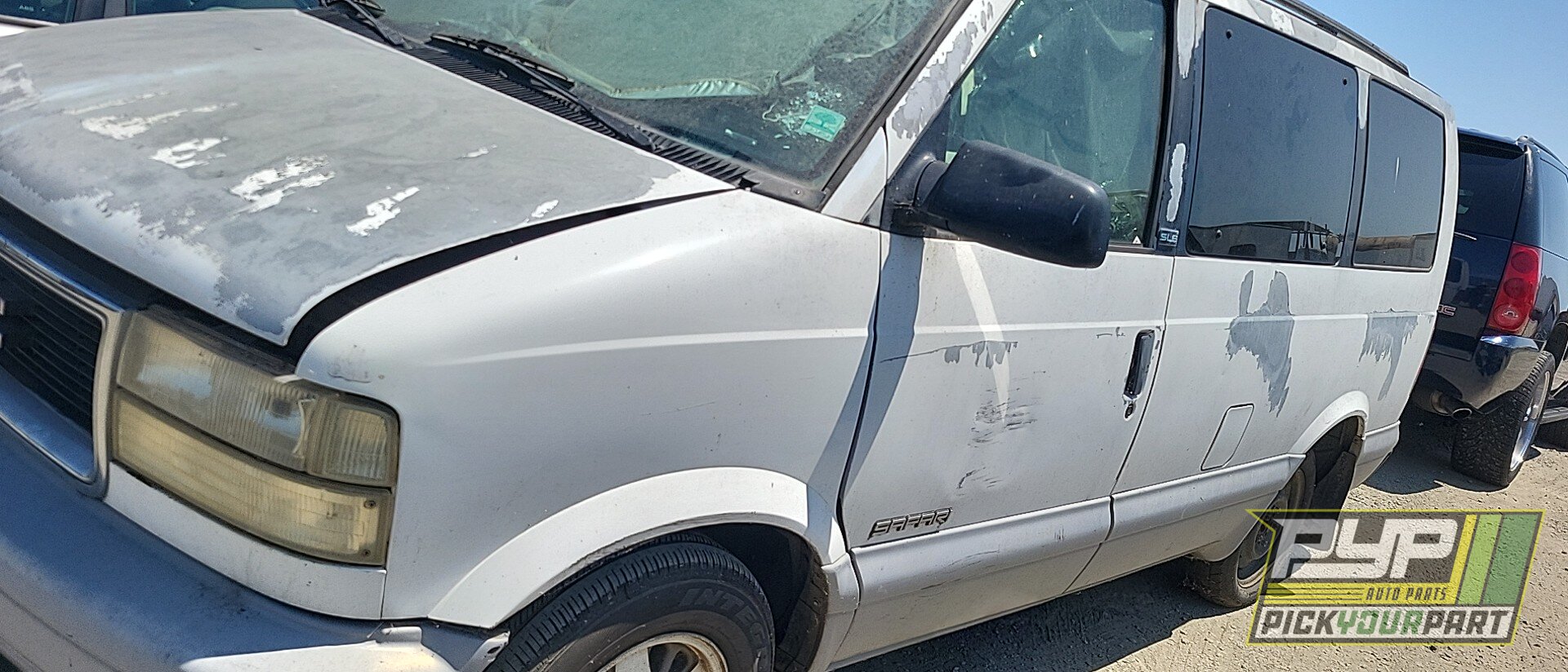 Photo of 1997 Gmc Safari