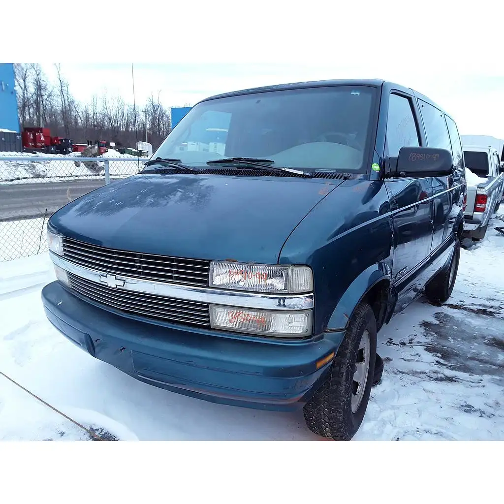 Photo of 1999 Chevrolet Astro