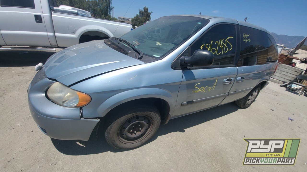 Photo of 2006 Chrysler Town & Country