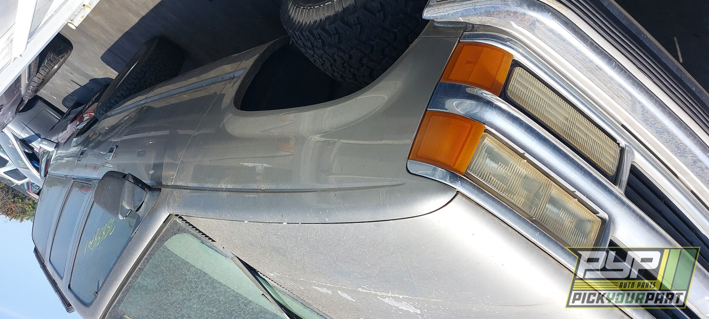 Photo of 1999 Chevrolet C1500 Suburban