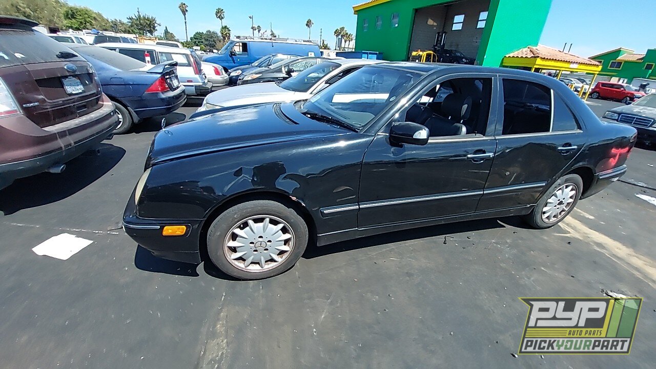 Photo of 2002 Mercedes-Benz E320