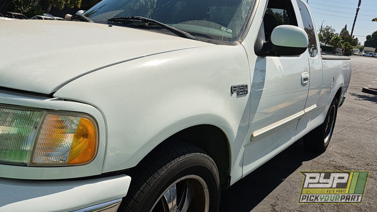 Photo of 2003 Ford F-150